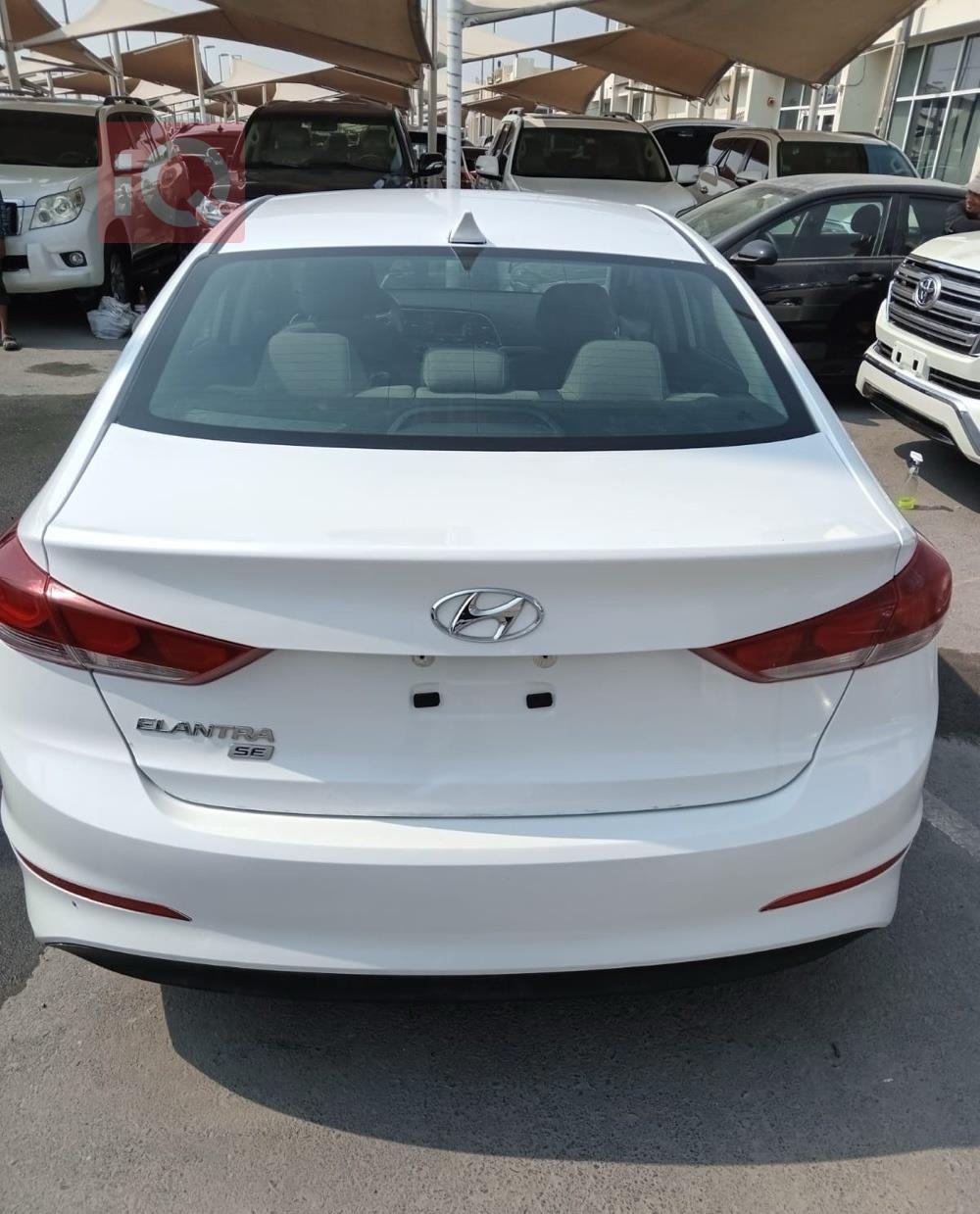 هیوندای ئەلەنترا